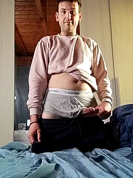 TheKing966 online show from March 2026 01:17:01 PM