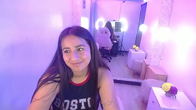 Snapshot of ailyn_miranda chatting on February 2025 03:19:01 AM ailyn miranda online show from February 2025 03:19:01 AM