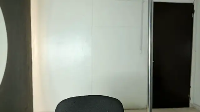 Snapshot of ailyn_miranda chatting on March 2025 11:22:01 PM ailyn miranda online show from March 2025 11:22:01 PM