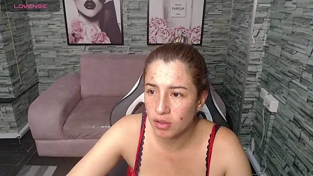 Valerie b online show from December 2024 12:41:01 PM