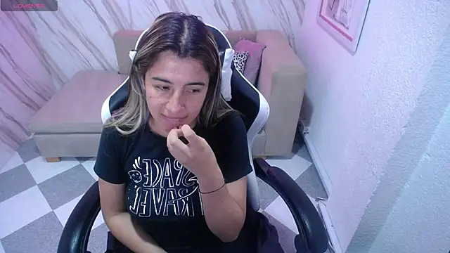 Valerie b online show from February 2025 06:08:02 AM