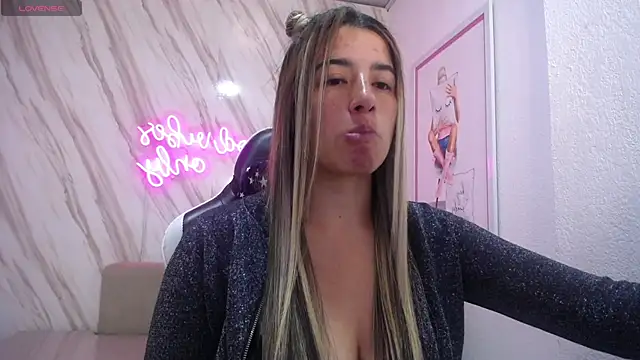 Valerie b online show from February 2025 06:15:02 AM