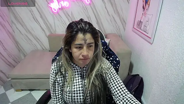 Valerie b online show from March 2025 04:08:02 AM