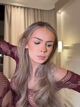 HotBella- online show from February 2026 06:04:01 PM