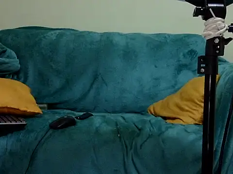 Snapshot of Squirt_ass_queen chatting on March 2025 03:22:02 AM Squirt ass queen online show from March 2025 03:22:02 AM