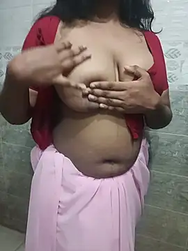 Snapshot of Sadika- chatting on June 2026 06:07:01 AM Sadika- online show from June 2026 06:07:01 AM