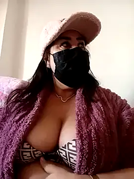 Snapshot of Jawahir-pretty-women chatting on January 2025 01:22:01 PM Jawahir-pretty-women online show from January 2025 01:22:01 PM