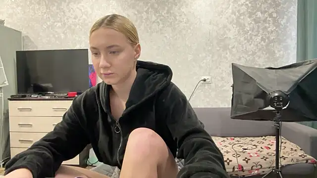 AnneBall online show from February 2025 06:56:02 AM