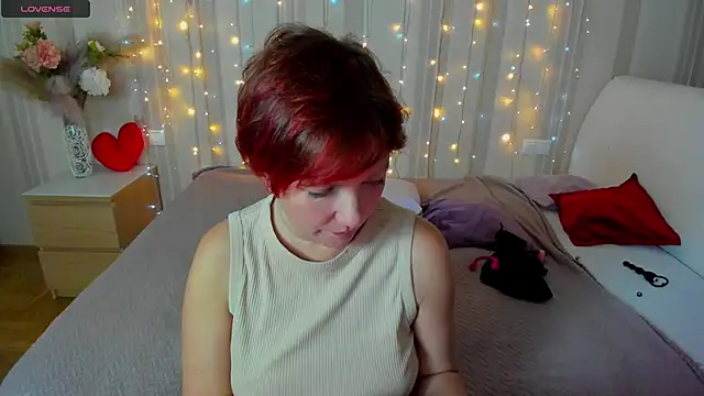 Snapshot of Katherine_Fox chatting on March 2025 09:40:02 AM Katherine Fox online show from March 2025 09:40:02 AM