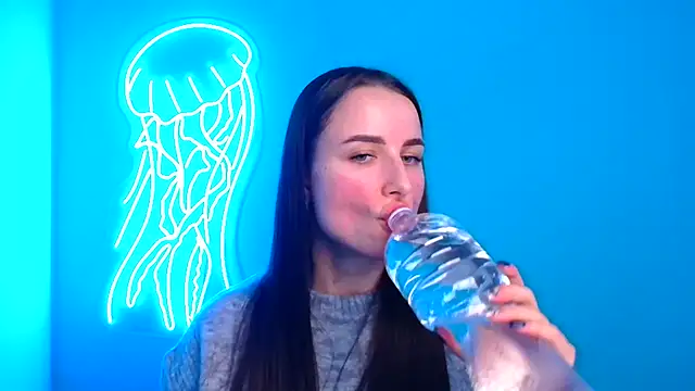 Eva Janee online show from December 2024 12:18:02 PM