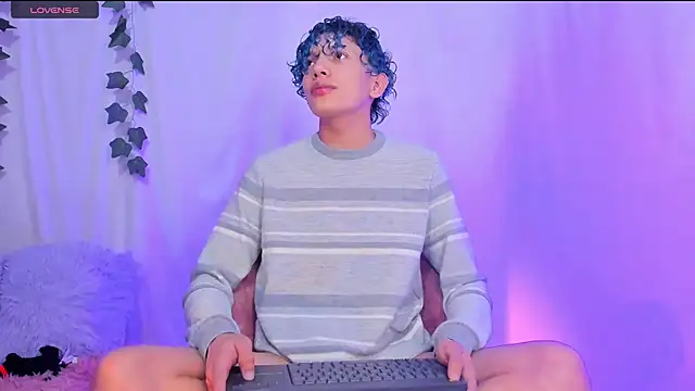 Im Alejo online show from March 2025 02:10:01 AM