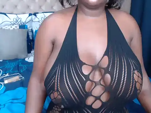 BlackJaguar30 online show from February 2025 01:13:02 AM