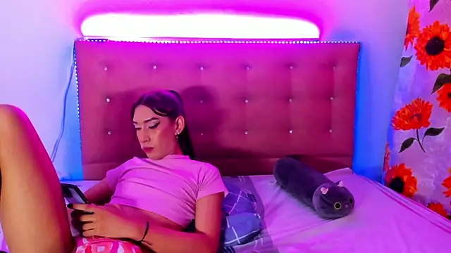 khandyzBlum online show from January 2025 09:05:01 PM