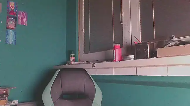 Snapshot of YouWantMe666 chatting on February 2025 10:14:02 PM YouWantMe666 online show from February 2025 10:14:02 PM