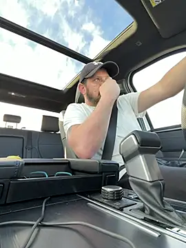 boytoyfrindles online show from February 2026 11:08:01 PM