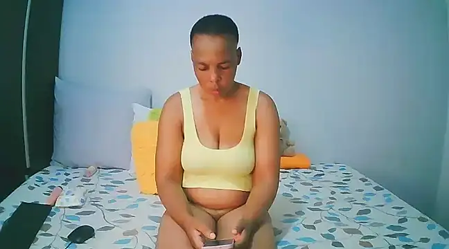 Snapshot of White_Porshe chatting on January 2025 06:03:01 AM White Porshe online show from January 2025 06:03:01 AM