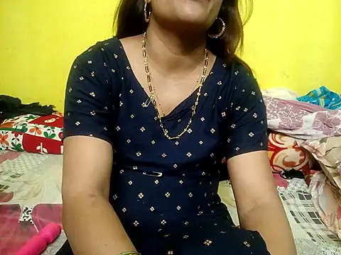 Snapshot of Sexyranibhabhi chatting on February 2026 03:02:01 PM Sexyranibhabhi online show from February 2026 03:02:01 PM