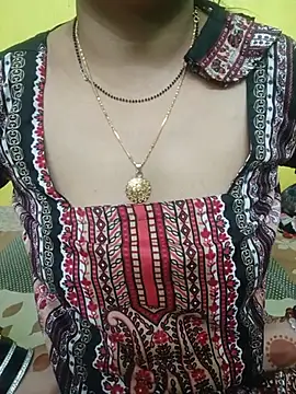 Snapshot of Sexyranibhabhi chatting on July 2026 06:47:02 AM Sexyranibhabhi online show from July 2026 06:47:02 AM