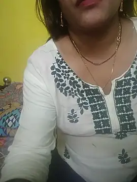 Snapshot of Sexyranibhabhi chatting on July 2026 04:21:02 PM Sexyranibhabhi online show from July 2026 04:21:02 PM