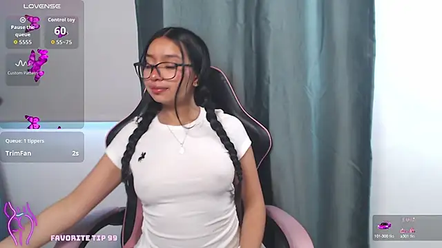 Stefanygp online show from September 2025 11:32:02 AM