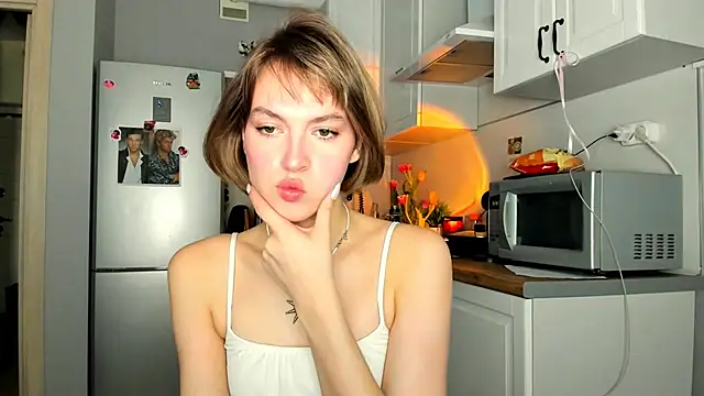 Niky  Jess online show from March 2025 09:24:02 AM