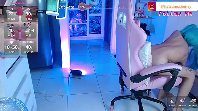 Snapshot of EmilygarciaXXX chatting on February 2025 10:55:01 PM EmilygarciaXXX online show from February 2025 10:55:01 PM