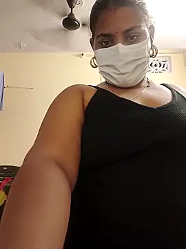 Hotmilfxox online show from April 2026 10:22:02 AM