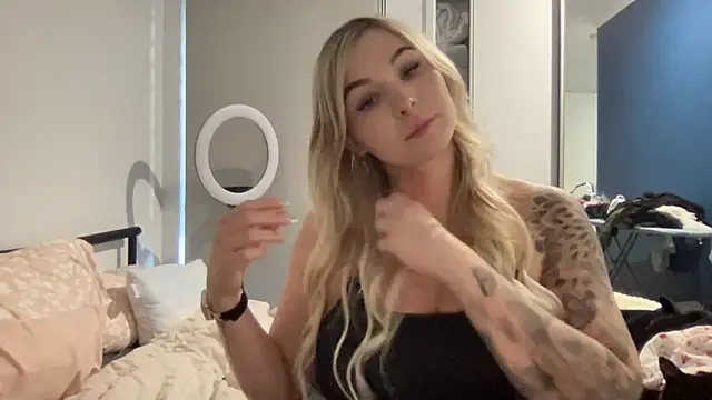 bootydollbaby online show from July 2026 07:12:01 AM