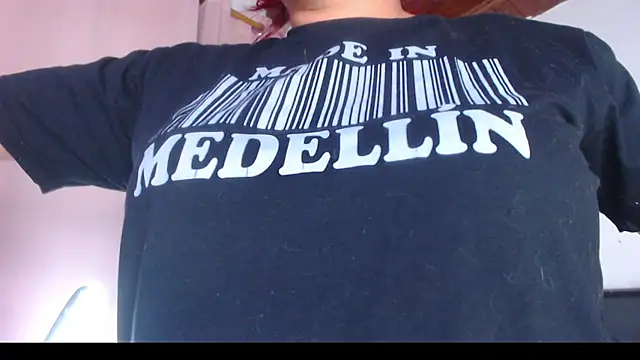 Amara Red online show from April 2026 11:11:01 AM