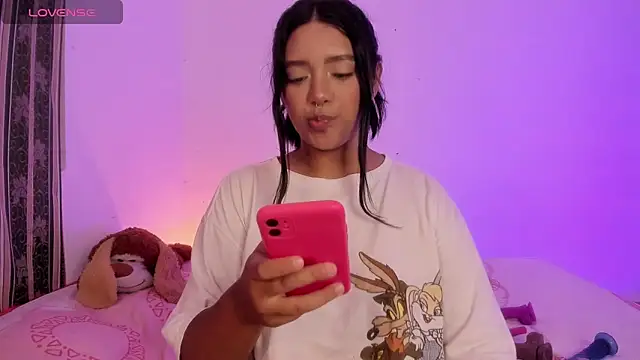 DIANEE 01 online show from March 2025 02:41:02 AM