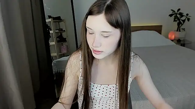 Snapshot of Stella_Sunny chatting on July 2026 12:48:02 AM Stella Sunny online show from July 2026 12:48:02 AM