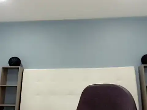 money Ts  online show from February 2025 12:30:01 AM