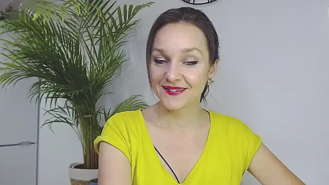 AliciaDesire online show from December 2024 04:09:02 PM