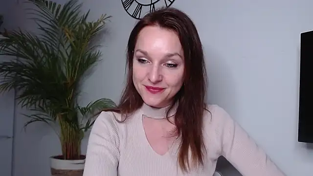 AliciaDesire online show from March 2025 07:04:01 PM