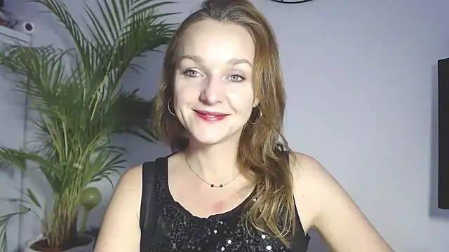 AliciaDesire online show from December 2025 01:50:02 PM