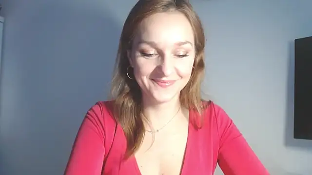 Snapshot of AliciaDesire chatting on February 2026 07:04:01 AM AliciaDesire online show from February 2026 07:04:01 AM