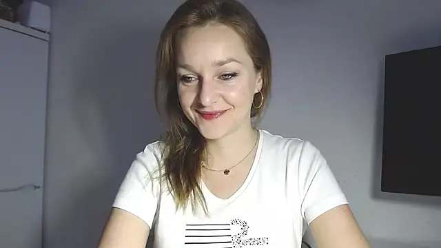 Snapshot of AliciaDesire chatting on March 2026 06:41:02 AM AliciaDesire online show from March 2026 06:41:02 AM