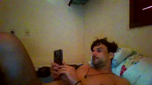 Snapshot of couplemilk chatting on April 2026 03:53:01 PM couplemilk online show from April 2026 03:53:01 PM