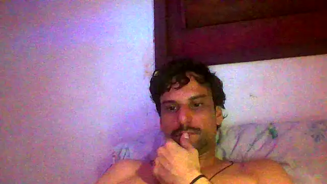 Snapshot of couplemilk chatting on April 2026 04:56:01 AM couplemilk online show from April 2026 04:56:01 AM