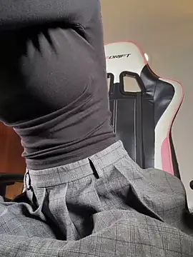 Adriennesexxx online show from March 2026 04:34:01 PM