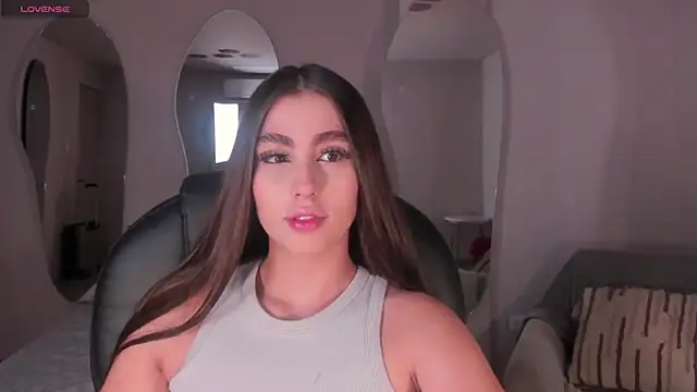 DolcieElliot online show from February 2025 12:32:02 PM