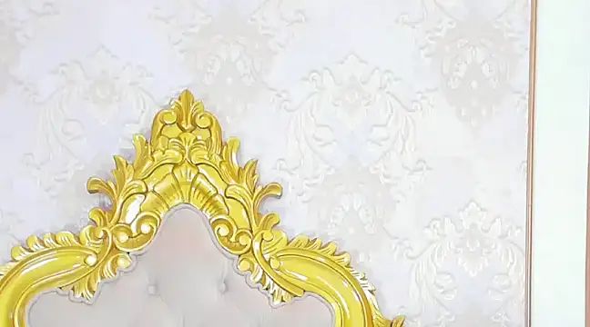 GiahDaniels online show from December 2024 01:39:01 AM