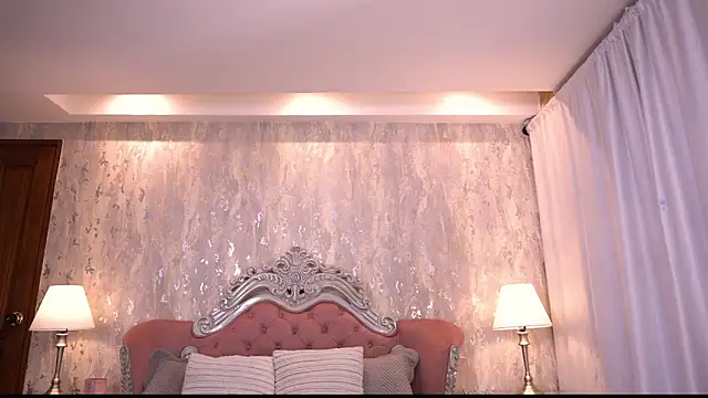 Snapshot of AngelineConnor chatting on February 2026 12:17:02 AM AngelineConnor online show from February 2026 12:17:02 AM