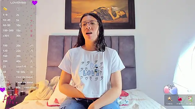 Vahiolet smith online show from March 2026 03:12:02 AM