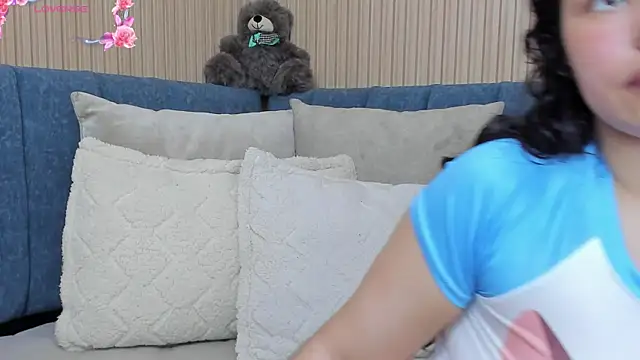 angeline teen online show from October 2025 12:03:01 PM