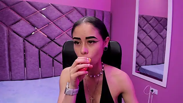 AnnySweett  online show from October 2025 03:58:01 PM