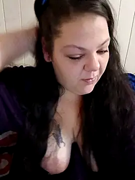 Snapshot of winterpawg chatting on December 2024 09:06:02 AM winterpawg online show from December 2024 09:06:02 AM