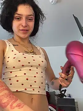 Snapshot of exoticmisfitt chatting on February 2026 08:12:01 PM exoticmisfitt online show from February 2026 08:12:01 PM