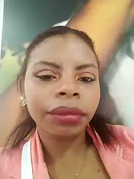 Snapshot of Lizeth_rey1 chatting on January 2025 09:42:02 PM Lizeth rey1 online show from January 2025 09:42:02 PM