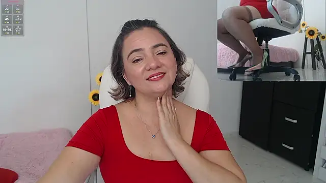 Snapshot of Ghada_milf chatting on December 2024 10:12:02 AM Ghada milf online show from December 2024 10:12:02 AM